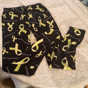 Buskin’s Kids “Childhood Cancer” Leggings